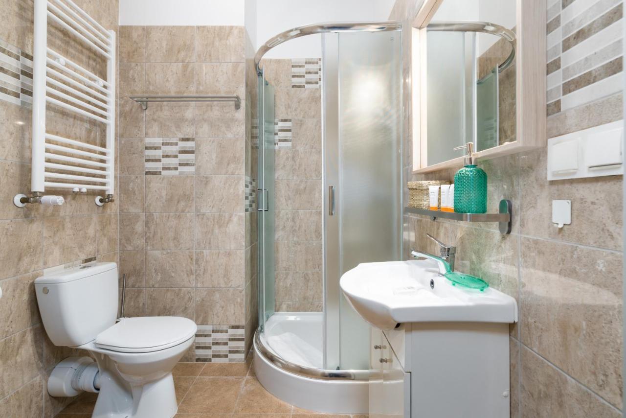 Kwiatowa Apartments Poznan City Center By Noclegi Renters Extérieur photo