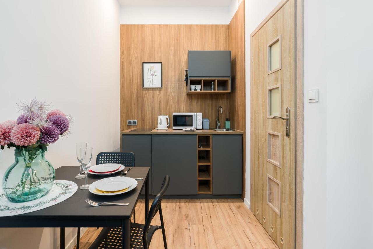 Kwiatowa Apartments Poznan City Center By Noclegi Renters Extérieur photo